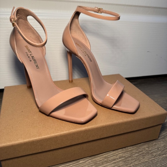 Saint Laurent Jane 105 Sandals in Nude Pink Patent Leather- Size 36 - Picture 5 of 5